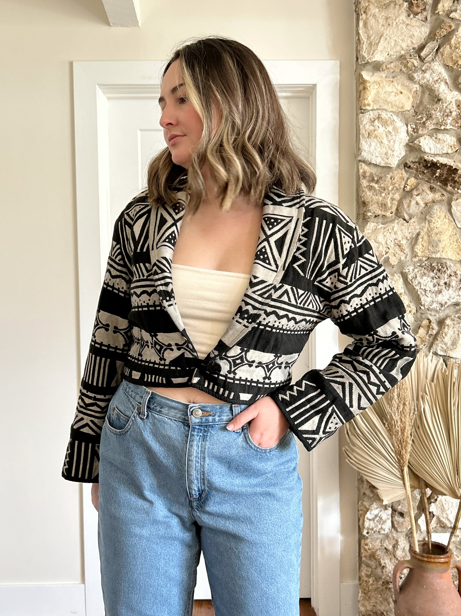 Cropped Aztec Blazer