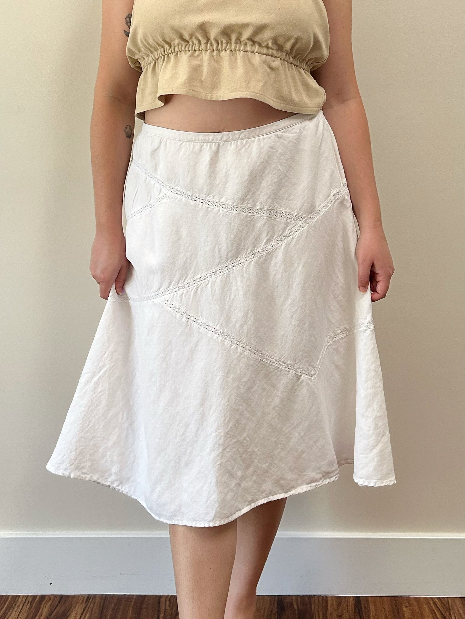 White Linen Skirt (XL)